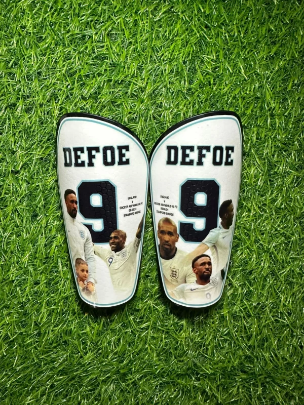 Defoe shin pads elite design